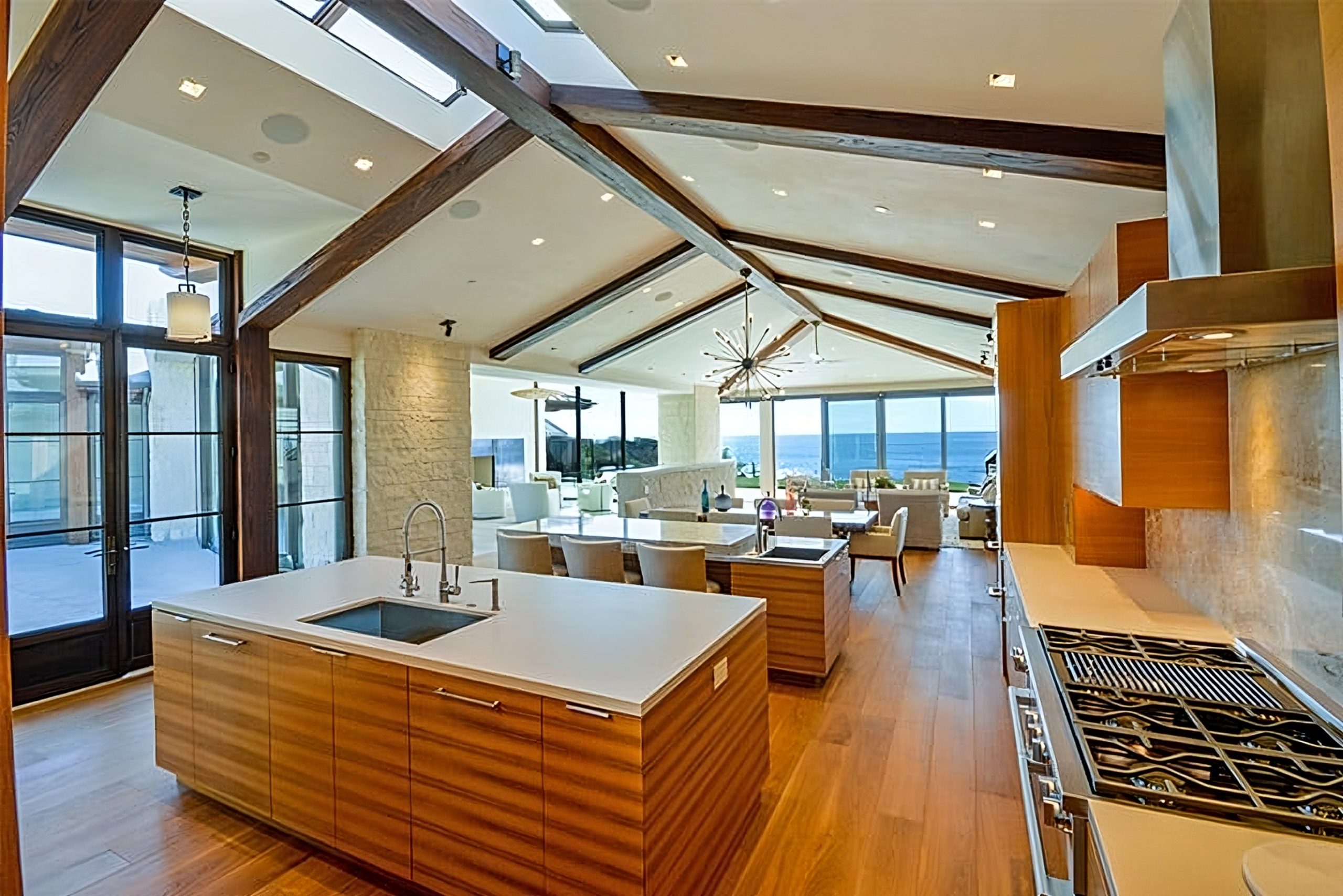 upscalemedia-transformed (21)